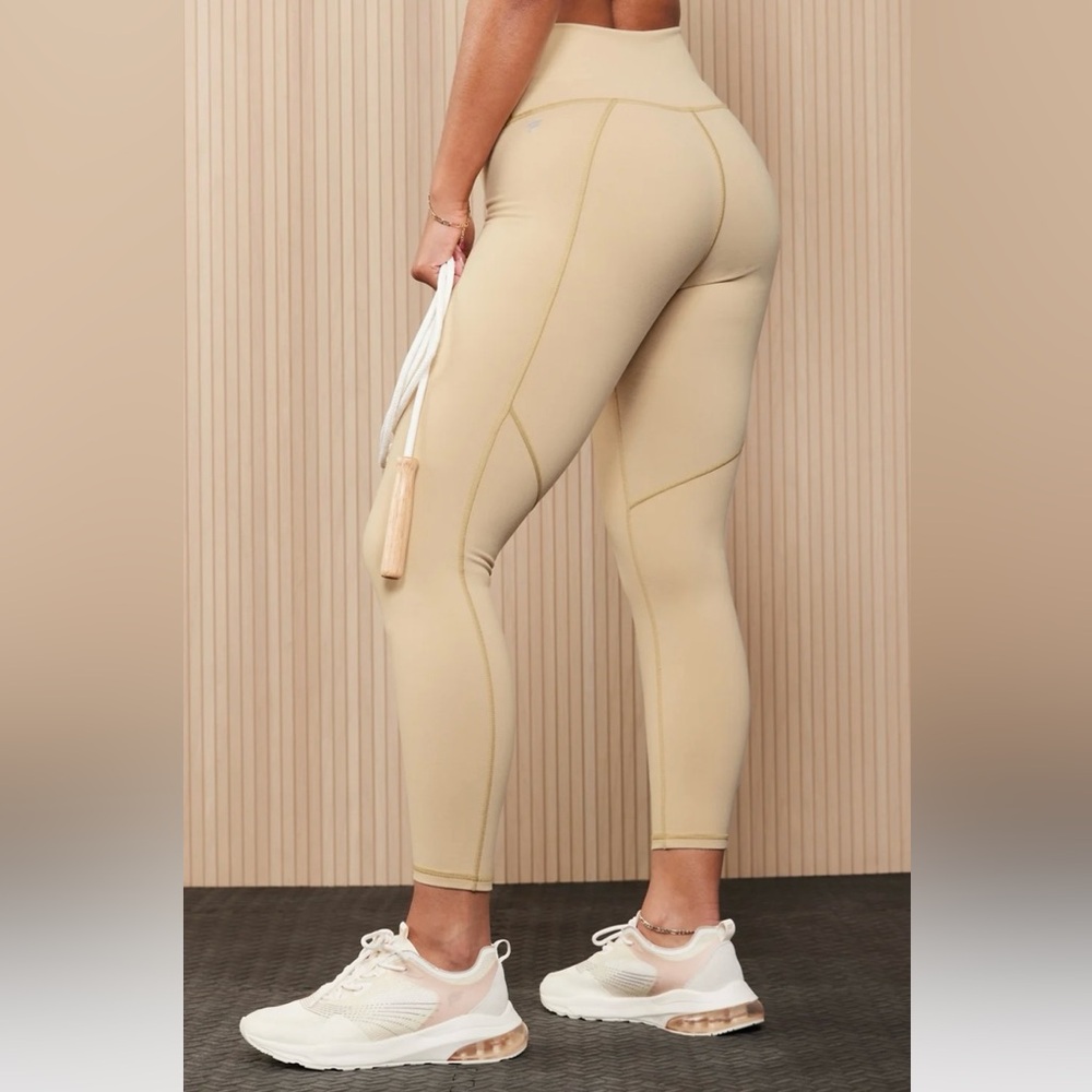 Fabletics Define PowerHold® High-Waisted 7/8 Legging (Shorewood)- Size M, NWT